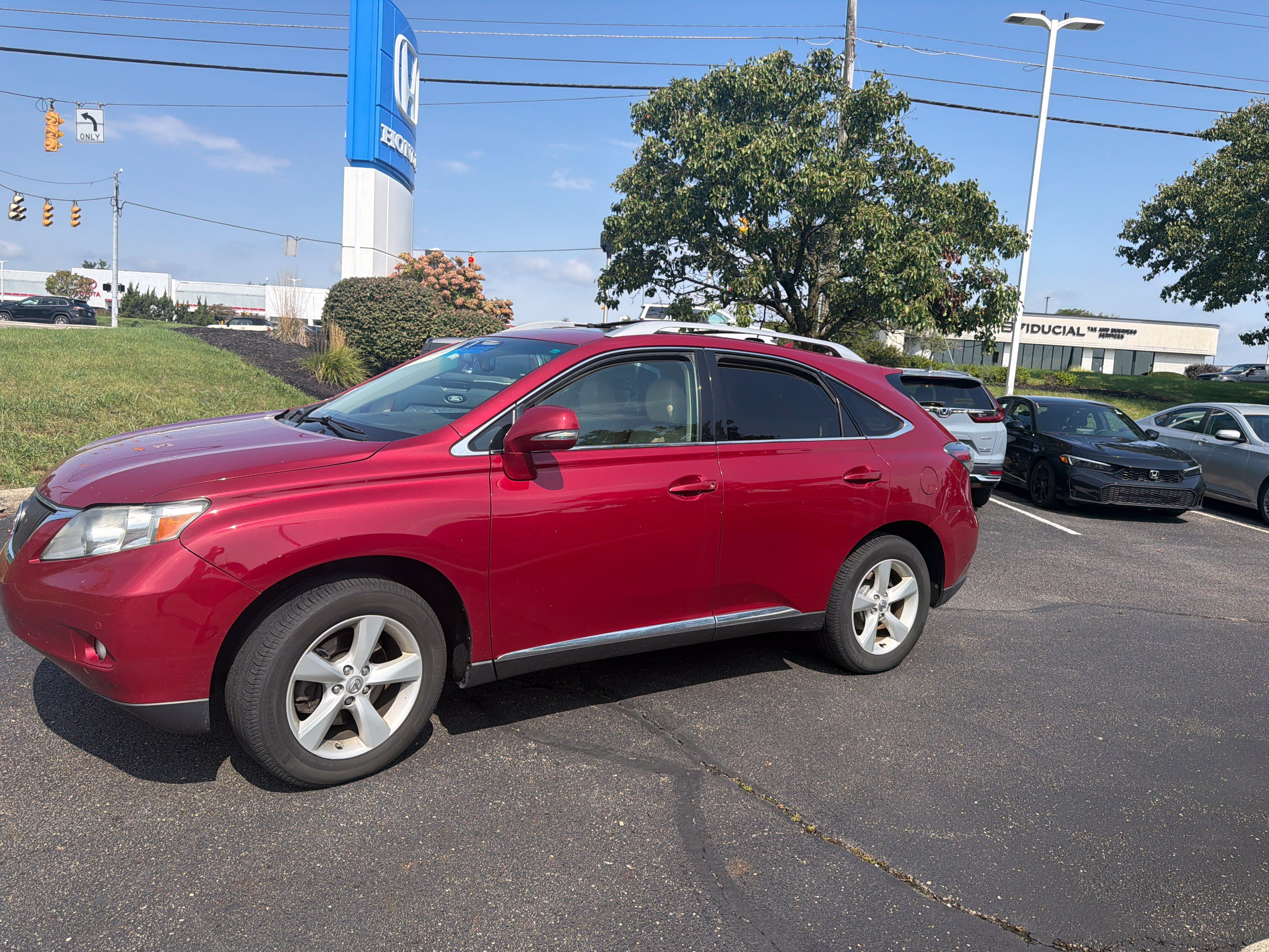 Used 2012 Lexus RX 350 AWD w/ Premium Pkg image 3