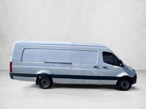 Used 2026 Mercedes-Benz Sprinter 2500 image 6