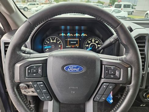 Used 2019 Ford F150 XLT w/ Equipment Group 302A Luxury AWD/4WD image 19