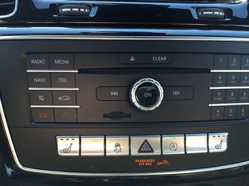Used 2018 Mercedes-Benz GLS 450 4MATIC image 34