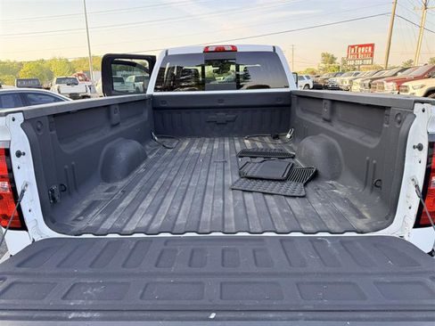 Used 2016 Chevrolet Silverado 3500 LTZ AWD/4WD image 17