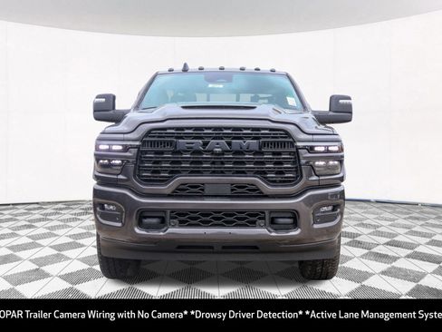 New 2026 RAM 2500 Limited AWD/4WD image 13