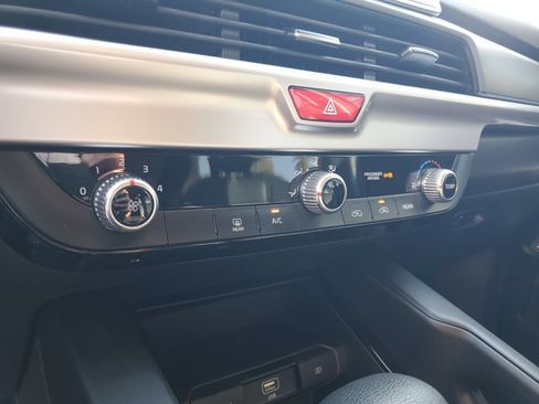 Used 2021 Kia Telluride LX image 30