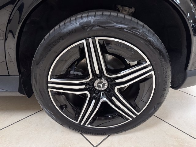 Used 2023 Mercedes-Benz GLC 300 w/ AMG Line image 24