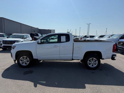 Used 2021 Chevrolet Colorado LT w/ Fleet Safety Package RWD image 31