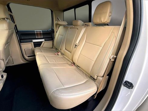 Used 2016 Ford F150 Lariat w/ Trailer Tow Package image 22