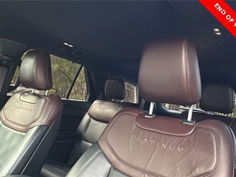 Certified 2020 Ford Explorer Platinum w/ Premium Technology Package image 31