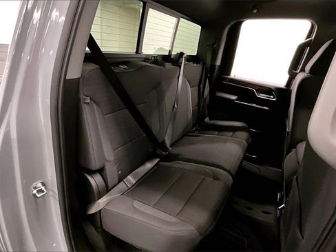 Used 2024 GMC Sierra 2500 SLE w/ SLE Value Package; image 22