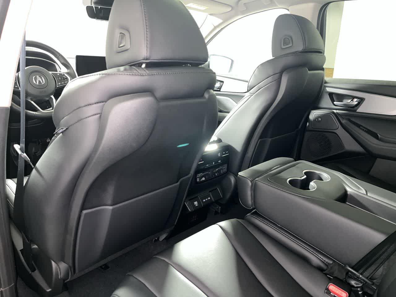 Used 2026 Acura MDX SH-AWD image 26