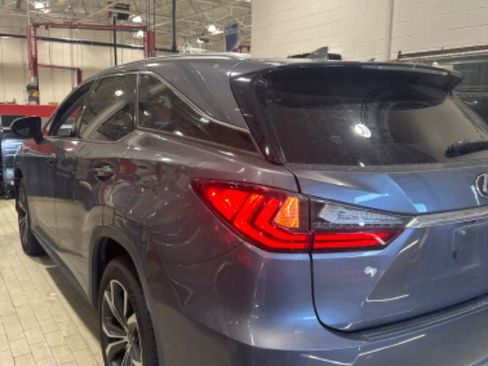 Used 2018 Lexus RX 350L w/ Premium Package image 7