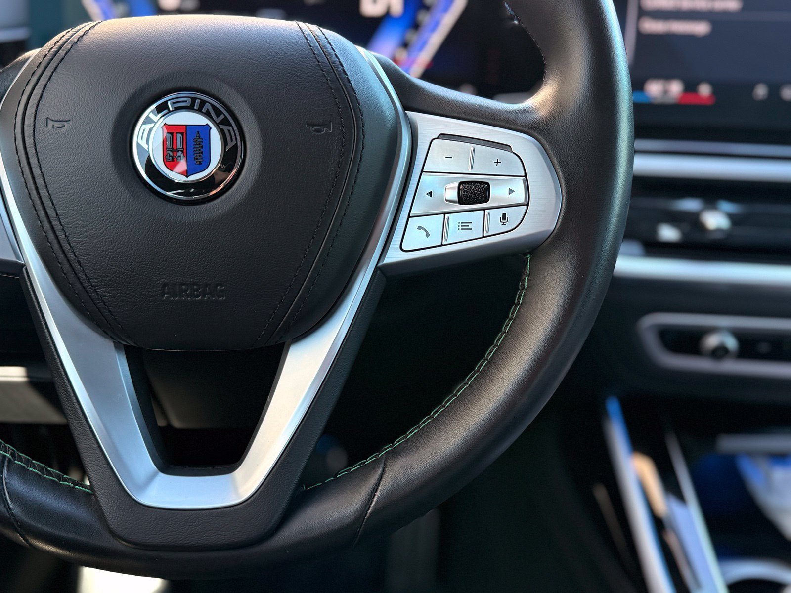 Used 2024 BMW ALPINA XB7 AWD/4WD image 27