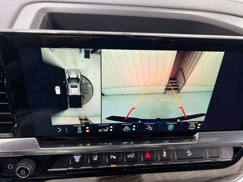 New 2026 Chevrolet Silverado 2500 LTZ w/ LTZ Plus Package AWD/4WD image 16