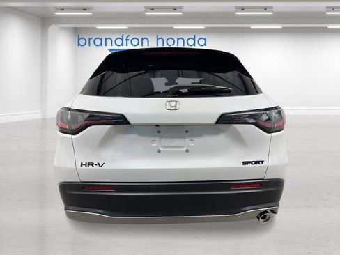 New 2026 Honda HR-V Sport image 4