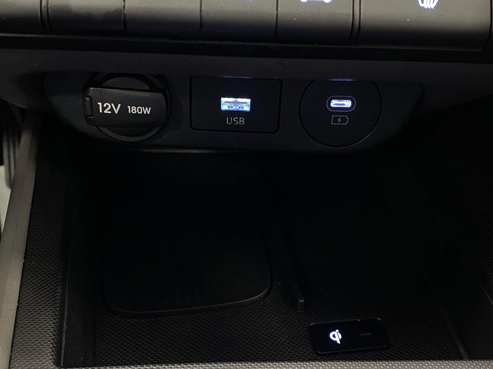 Certified 2025 Hyundai Elantra SEL FWD image 25