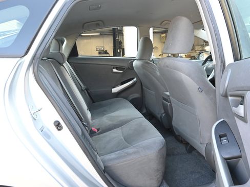 Used 2010 Toyota Prius One image 25