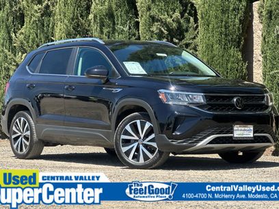 Certified 2024 Volkswagen Taos SE
