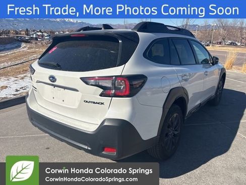 Used 2025 Subaru Outback Onyx Edition image 3
