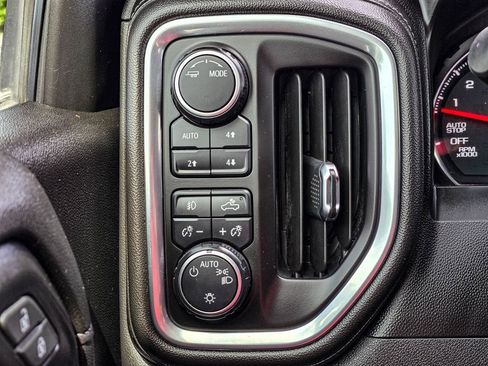 Used 2020 Chevrolet Silverado 1500 RST AWD/4WD image 31
