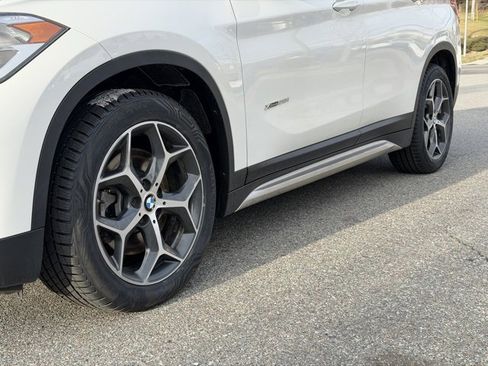 Used 2018 BMW X1 xDrive28i image 11
