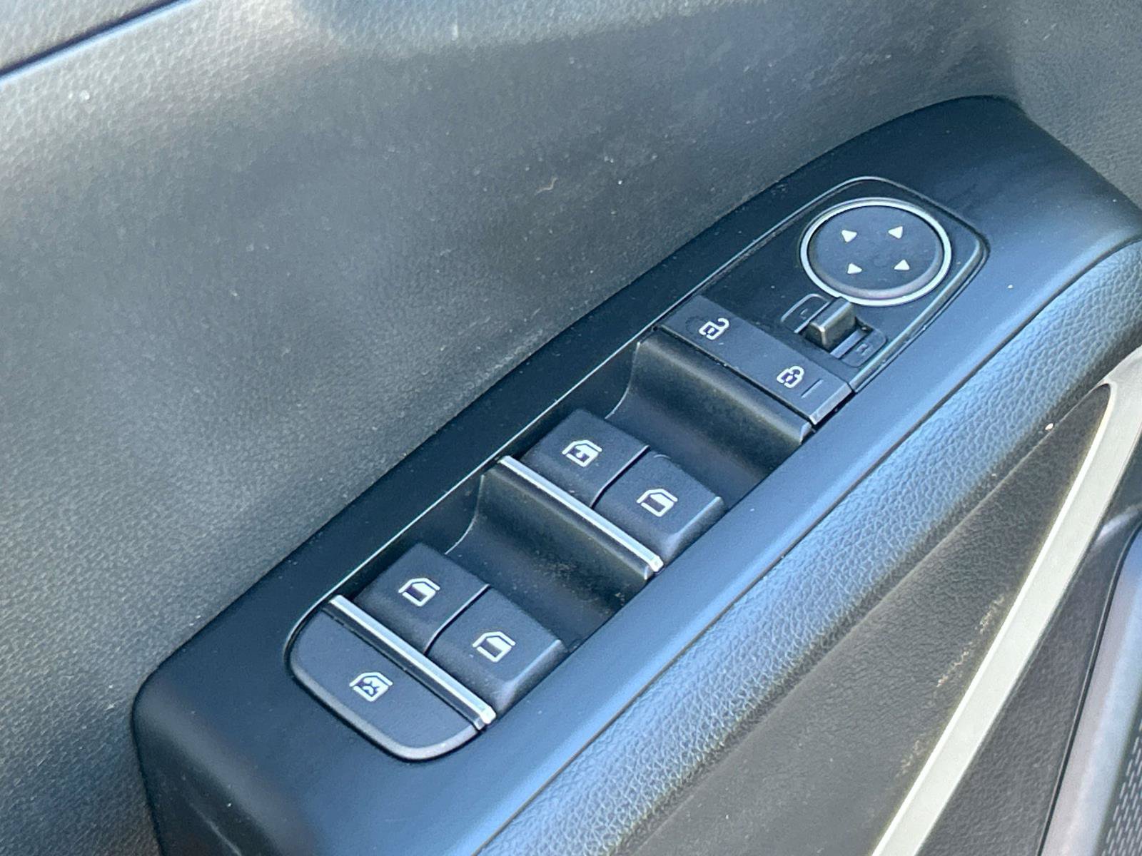 Used 2023 Kia Soul S FWD image 24