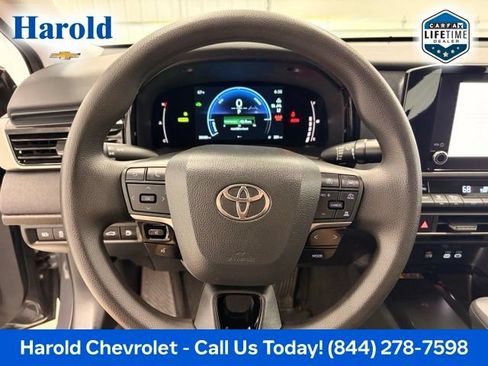 Used 2025 Toyota Camry LE w/ Convenience Package FWD image 17