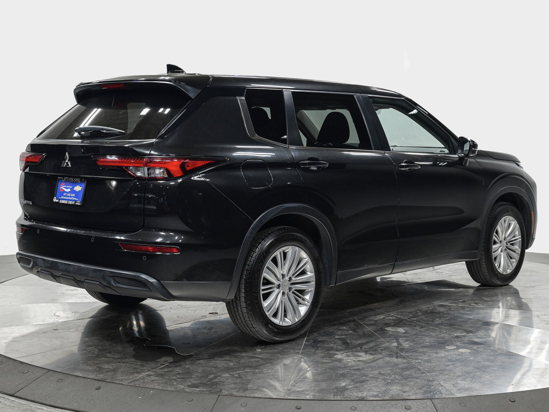 Used 2022 Mitsubishi Outlander ES AWD/4WD image 8