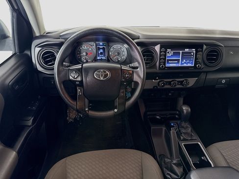 Used 2022 Toyota Tacoma SR image 17