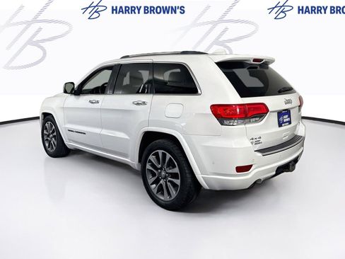 Used 2018 Jeep Grand Cherokee Overland AWD/4WD image 31
