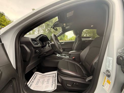 Used 2025 Ford Escape ST-Line AWD/4WD image 20