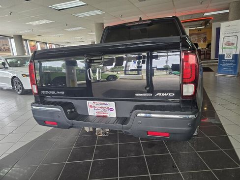 Used 2017 Honda Ridgeline RTL-E image 5
