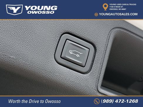 Certified 2023 GMC Terrain SLE w/ Driver Convenience Package FWD image 35