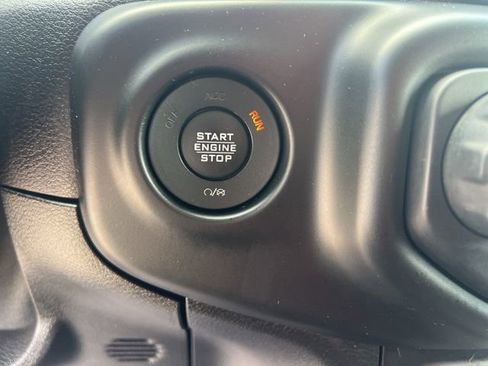 Used 2020 Jeep Wrangler Unlimited Sport AWD/4WD image 13