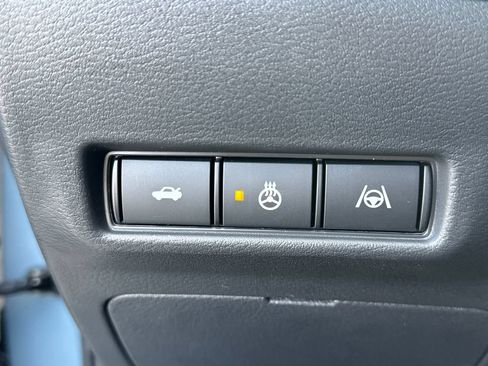 New 2026 Nissan Sentra SR w/ SR Premium Package FWD image 34