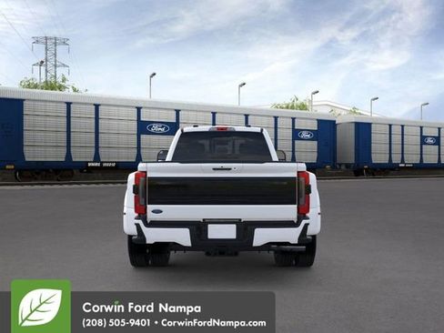 New 2026 Ford F450 Platinum image 6