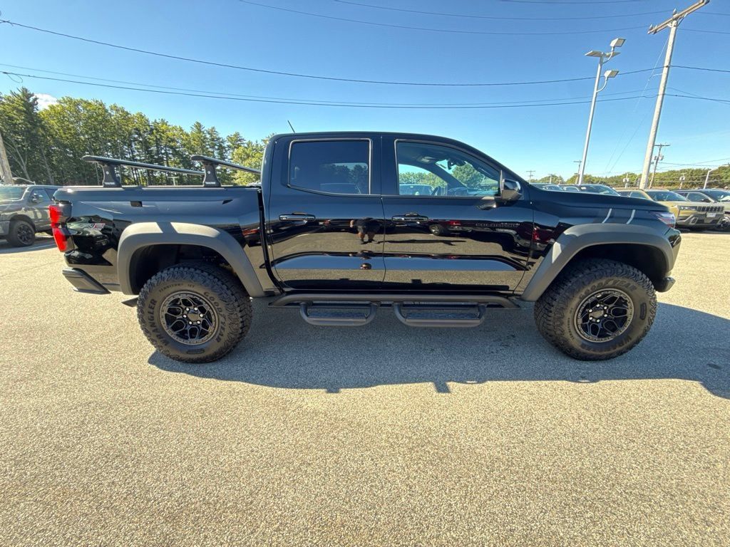 Used 2026 Chevrolet Colorado ZR2 w/ ZR2 Bison Edition AWD/4WD image 6