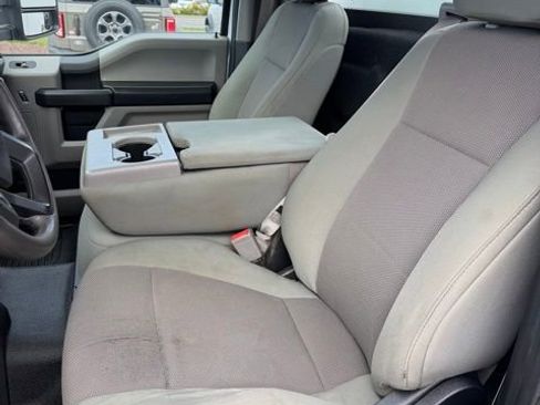 Used 2019 Ford F450 XL w/ Power Equipment Group image 28