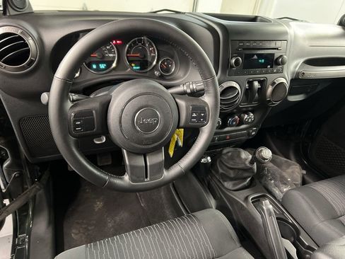 Used 2011 Jeep Wrangler Sport image 8