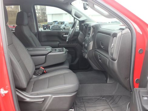 Used 2025 Chevrolet Silverado 2500 Custom w/ Custom Value Package image 37