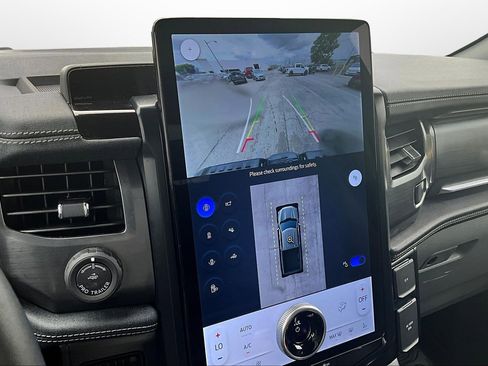 Used 2024 Ford F150 Lightning Flash image 30