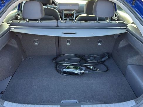 Used 2019 Hyundai Ioniq Plug-In Hybrid image 25