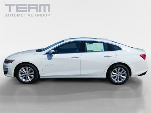 Used 2024 Chevrolet Malibu LT image 4