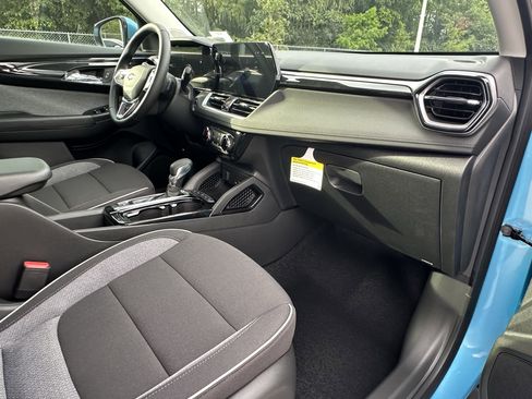 New 2026 Chevrolet TrailBlazer LT w/ LT Cold Weather Package image 37