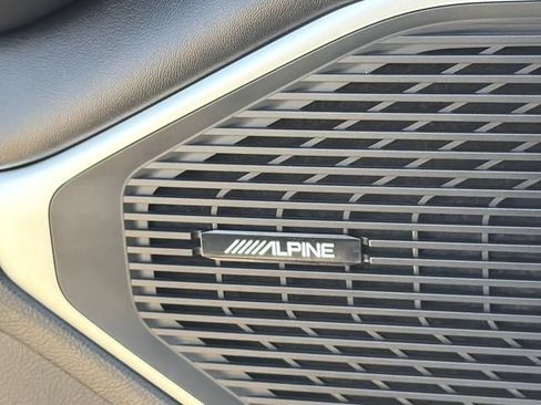 Used 2022 Jeep Wagoneer Series II w/ Rear Seat Video Group 1 AWD/4WD image 24