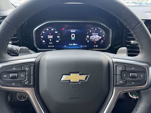 New 2026 Chevrolet Silverado 1500 LT w/ Z71 Off-Road Package AWD/4WD image 12
