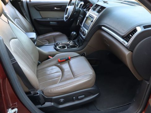 Used 2017 GMC Acadia Limited SLT FWD image 16