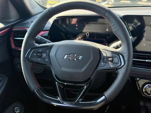 New 2026 Chevrolet TrailBlazer RS w/ Convenience Package FWD image 8