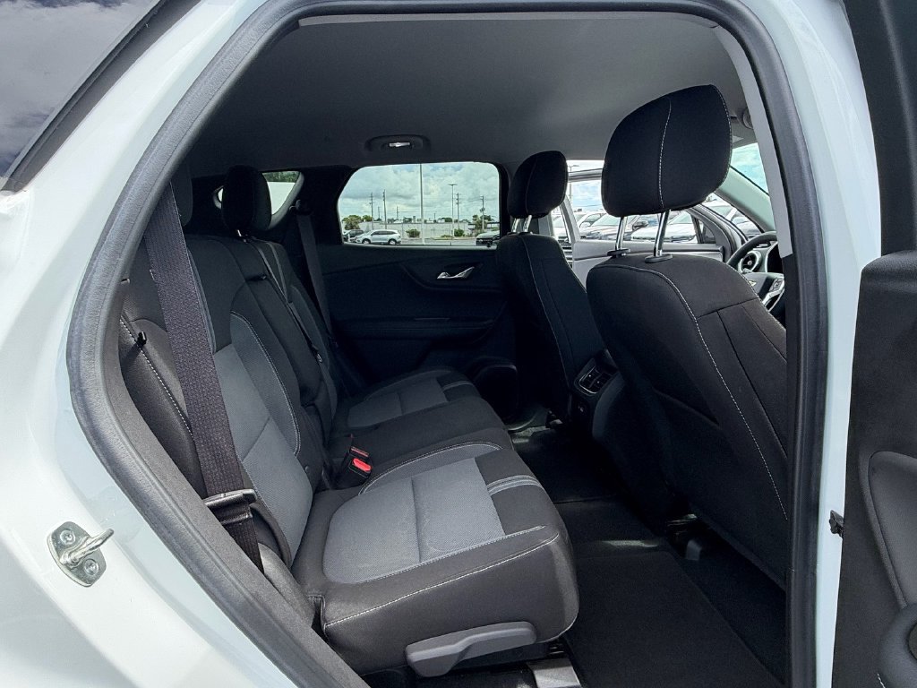 Certified 2023 Chevrolet Blazer LT w/ Convenience Package FWD image 17