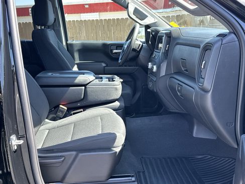 Used 2022 GMC Sierra 1500 Pro w/ Convenience Package image 12