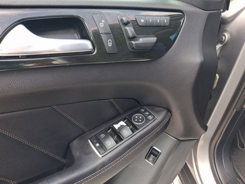 Used 2016 Mercedes-Benz GL 450 4MATIC image 13