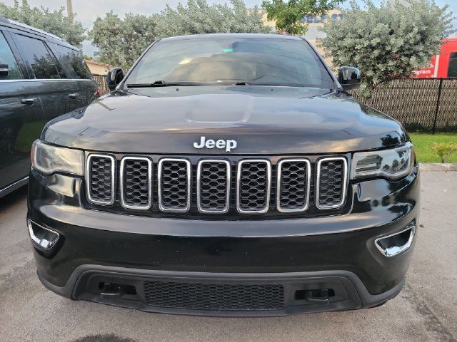 Used 2020 Jeep Grand Cherokee Laredo w/ Quick Order Package 2BN North AWD/4WD image 2